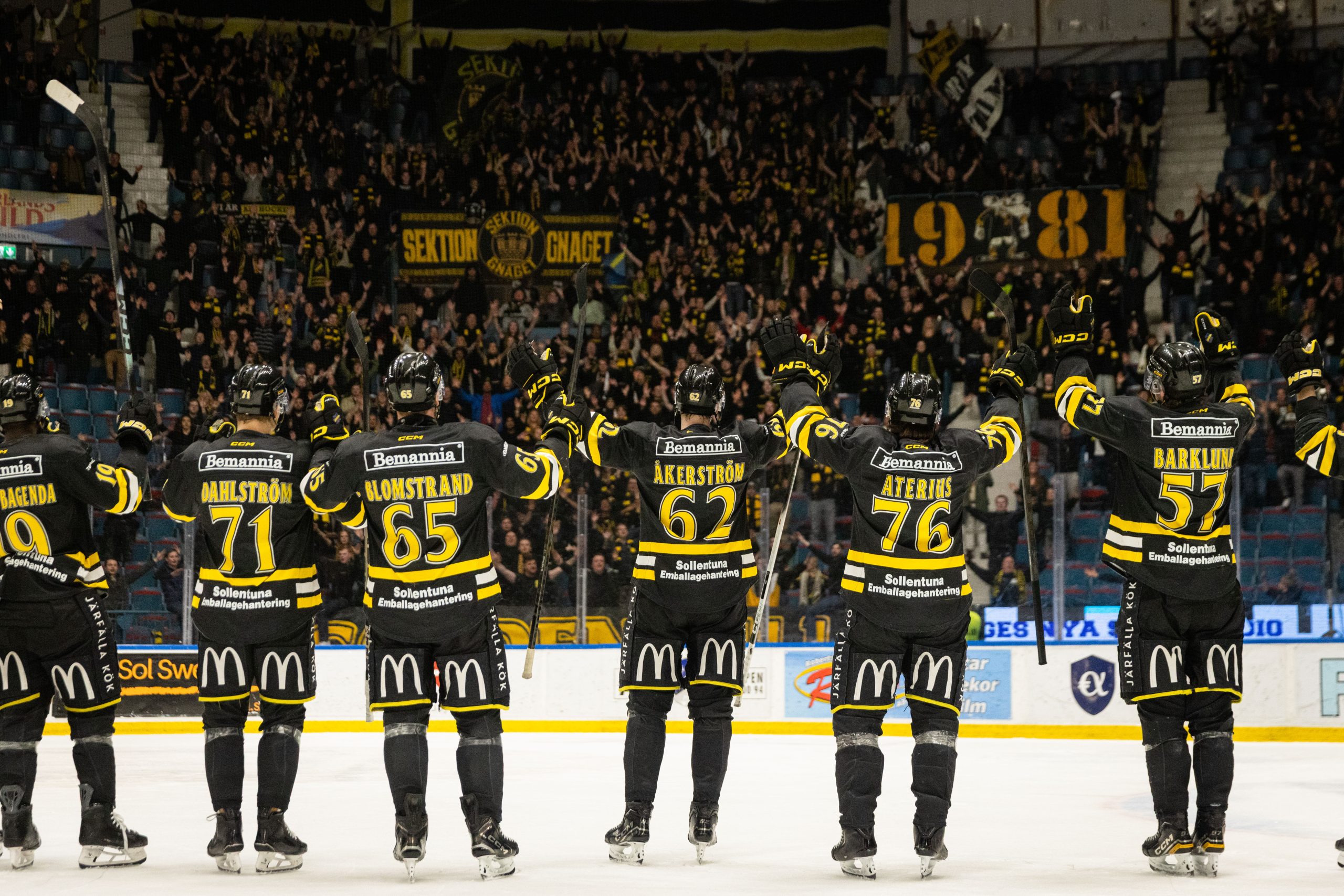 AIK tackar sina supportrar