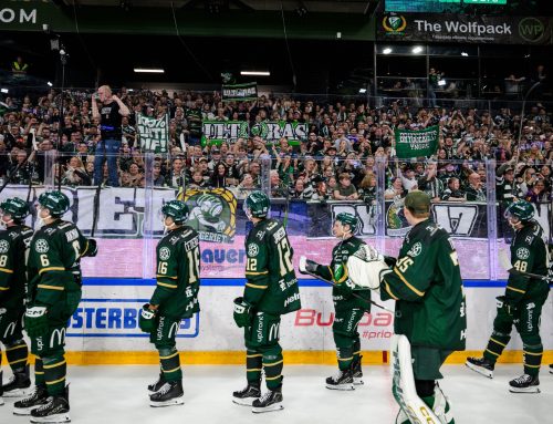 Roos om framtiden i Färjestad: ”Just nu har jag ingen kommentar”